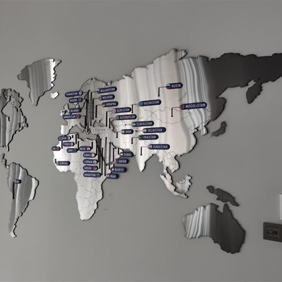 Satineli Krom Dünya Haritası Pleksi Tanımlama