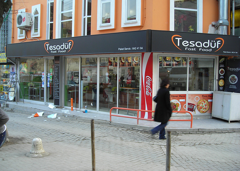 IŞIKSIZ VİNİL TABELA CEPHE GİYDİRME