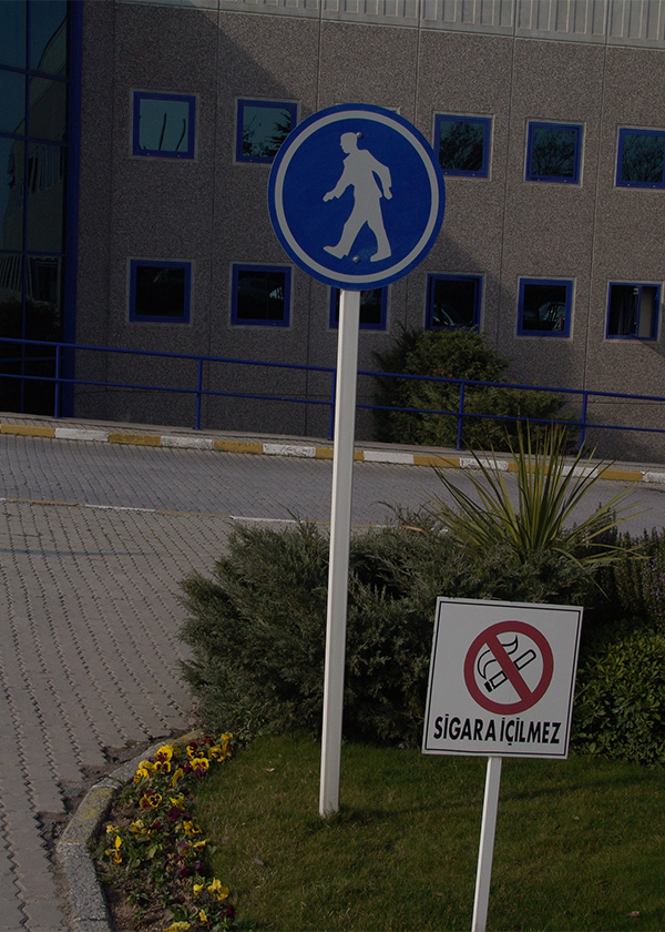 OMEGA ALÜMİNYUM TRAFİK YÖNLENDİRME TABELASI