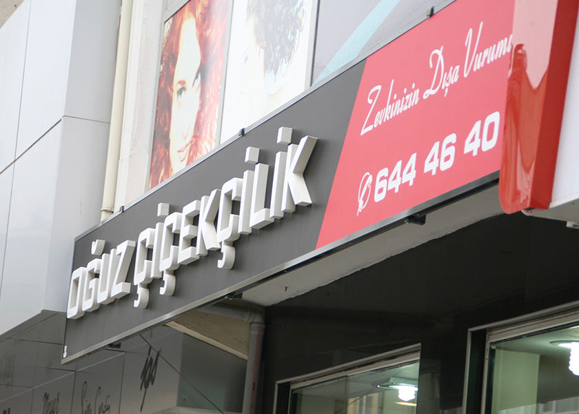 IŞIKSIZ VİNİL TABELA CEPHE GİYDİRME