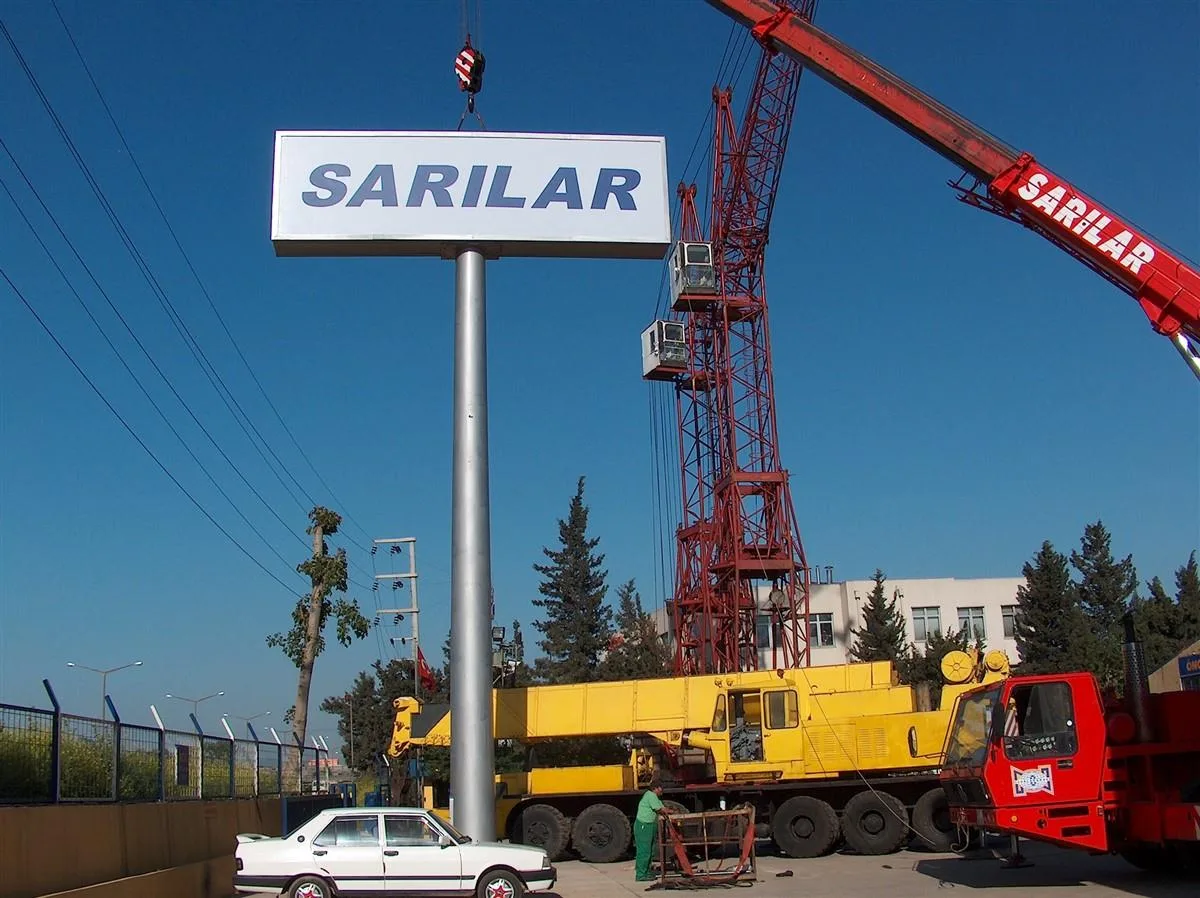 SARILAR VİNÇ BORU ÜZERİ IŞIKLI TOTEM TABELA