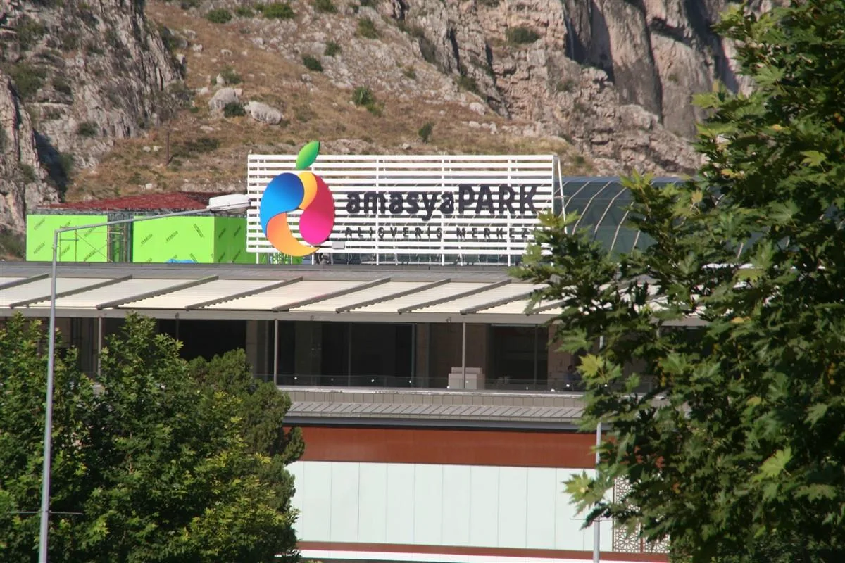 IŞIKLI KUTU HARF IZGARA ZEMİN ÇATI TABELASI