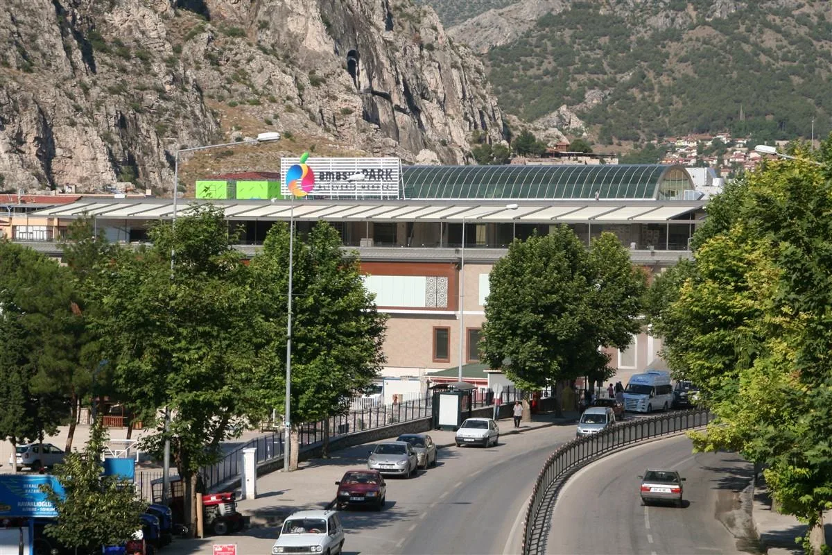 IŞIKLI KUTU HARF IZGARA ZEMİN ÇATI TABELASI