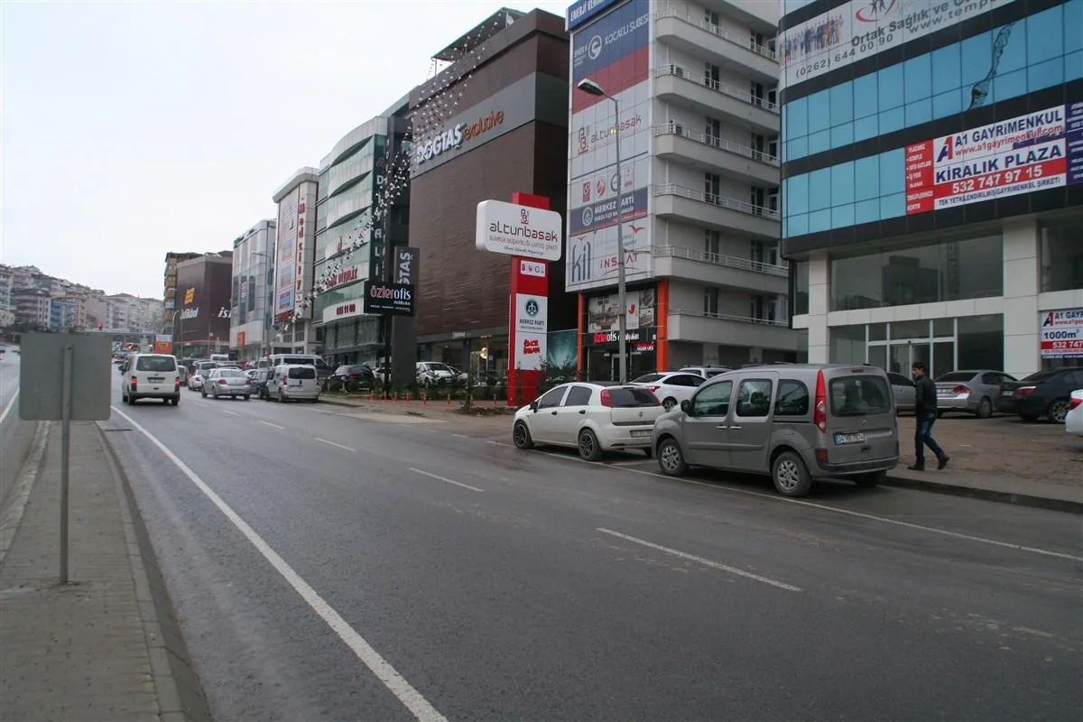 IŞIKLI DEKUPE ALÜMİNYUM TOTEM / PİLON TABELA