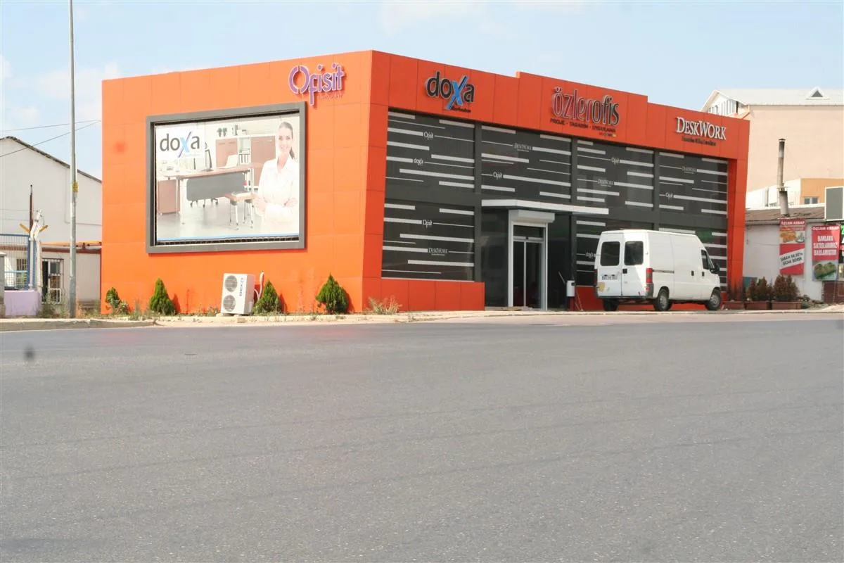 IŞIKLI FİLELİ KROM KUTU HARF TABELA