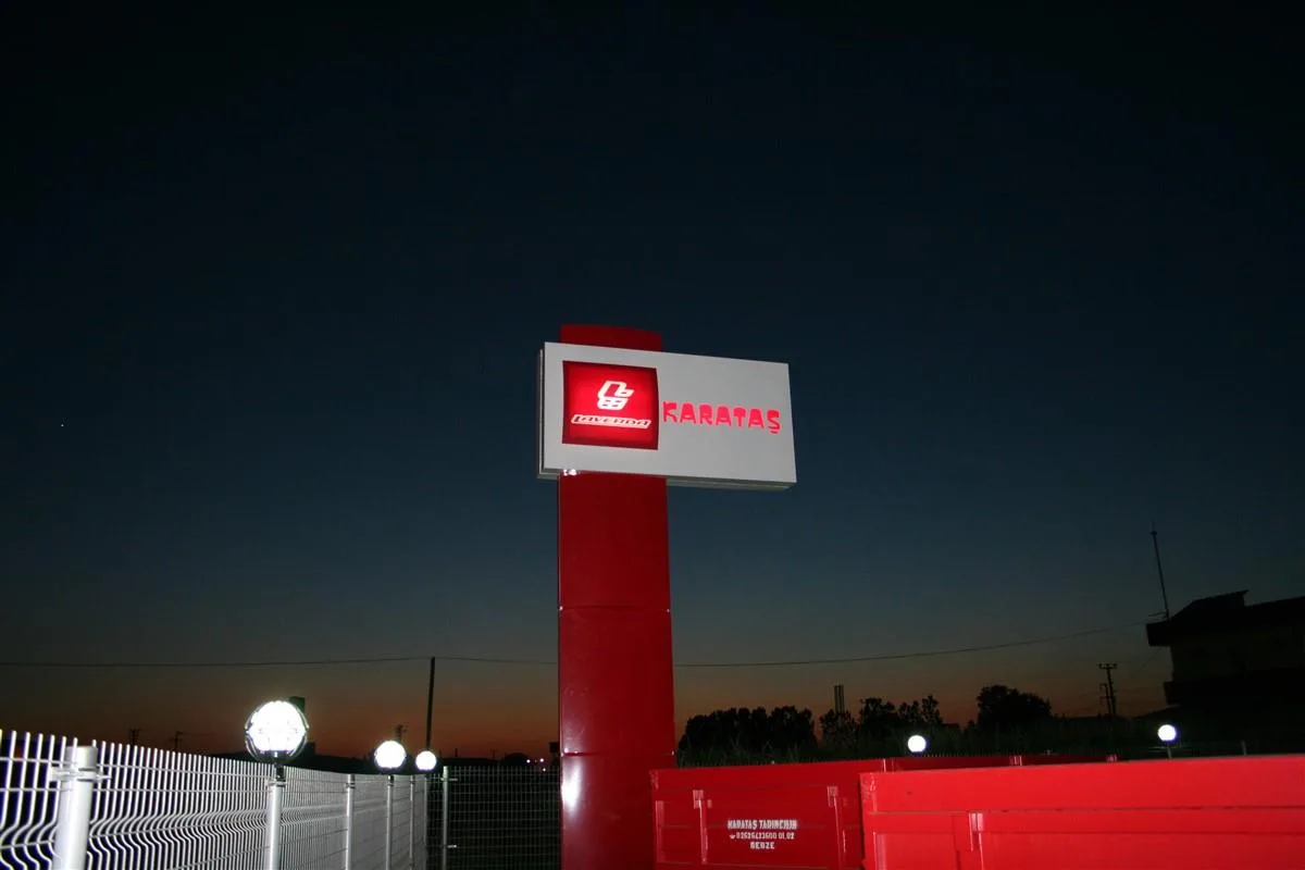 KARATAŞ ALÜMİNYUM IŞIKLI TOTEM TABELA