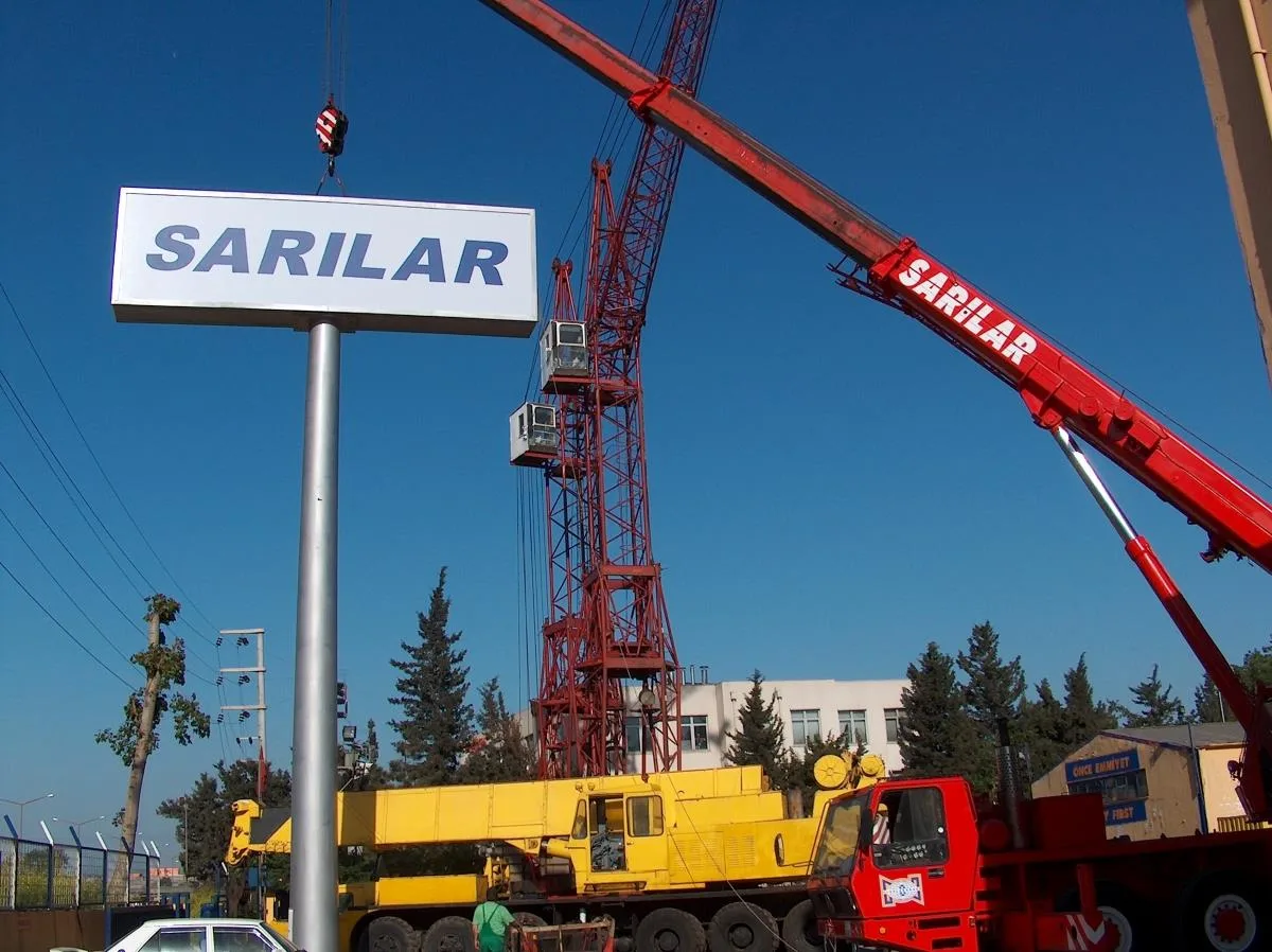 SARILAR VİNÇ BORU ÜZERİ IŞIKLI TOTEM TABELA