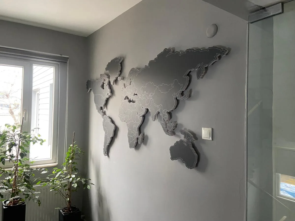 DÜNYA HARİTASI KABARTMA IŞIKLI