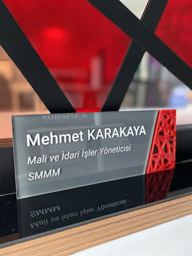 OFİS KAPI İSİMLİĞİ KABARTMA LAZER KESİM UYGULAMA