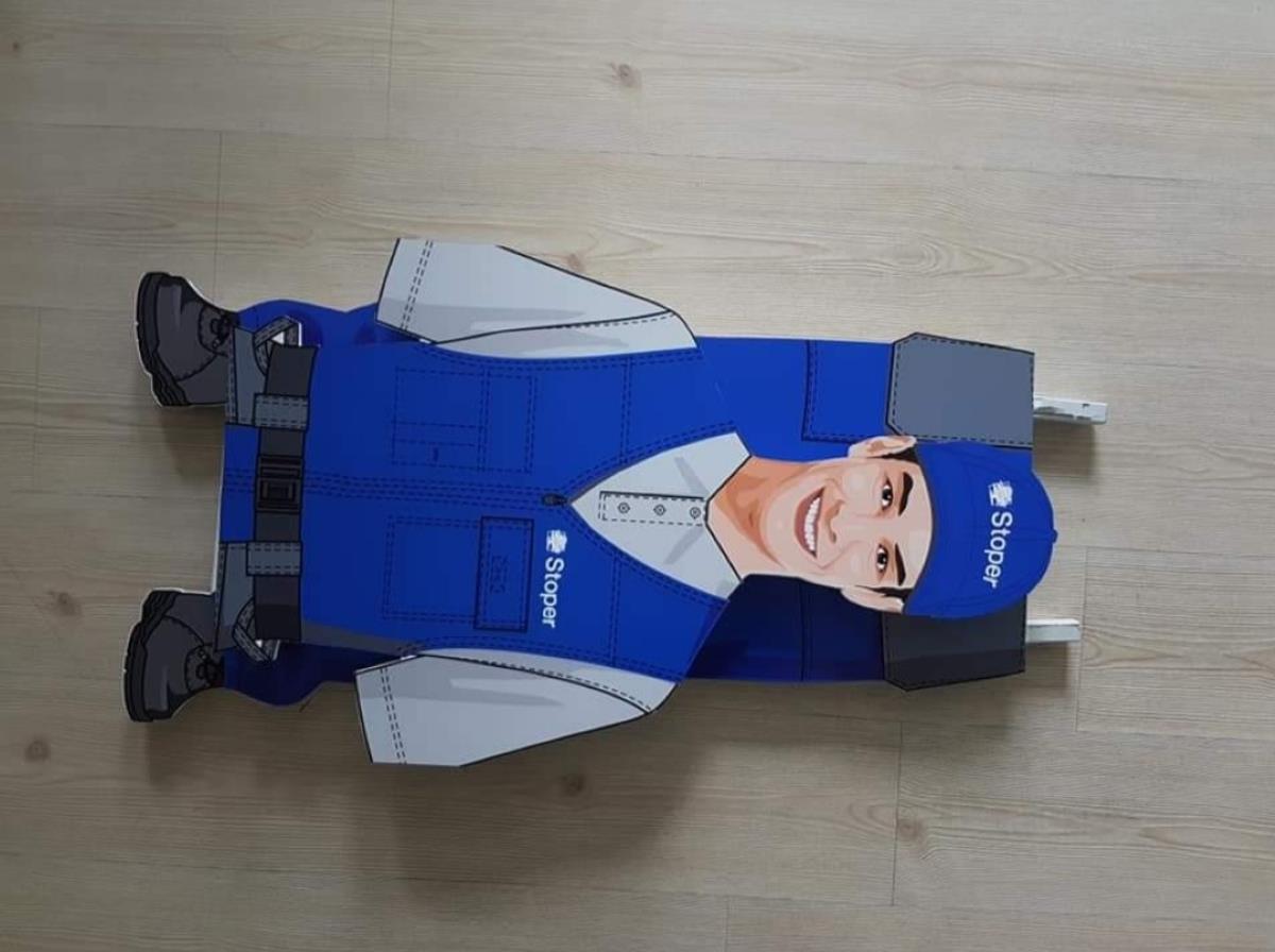 STOPER AYAKLI İNSAN FİGÜR YÖNLENDİRME STANDI