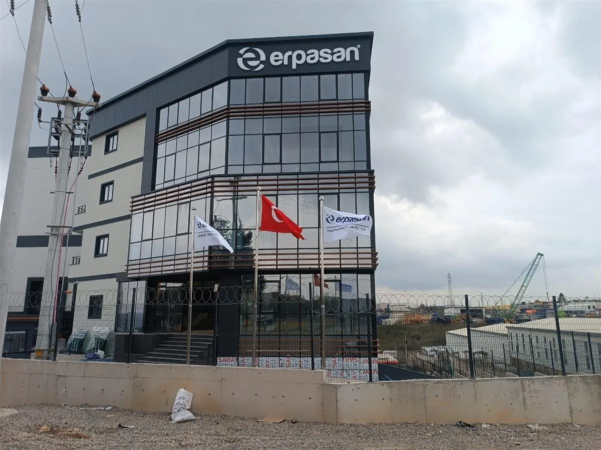 ALÜMİNYUM IŞIKLI KUTU HARF CEPHE MONTAJ