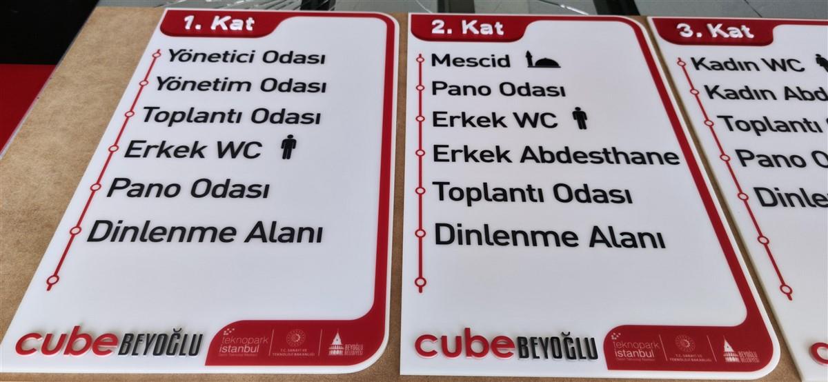 CUBE BEYOĞLU PLEKSİ KAT YÖNLENDİRME TABELASI