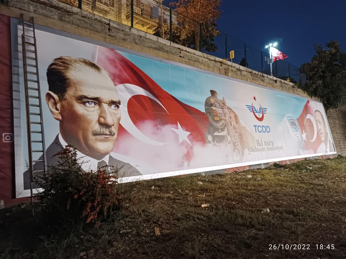 DUVAR ÜZERİ VİNİL GERME TABELA