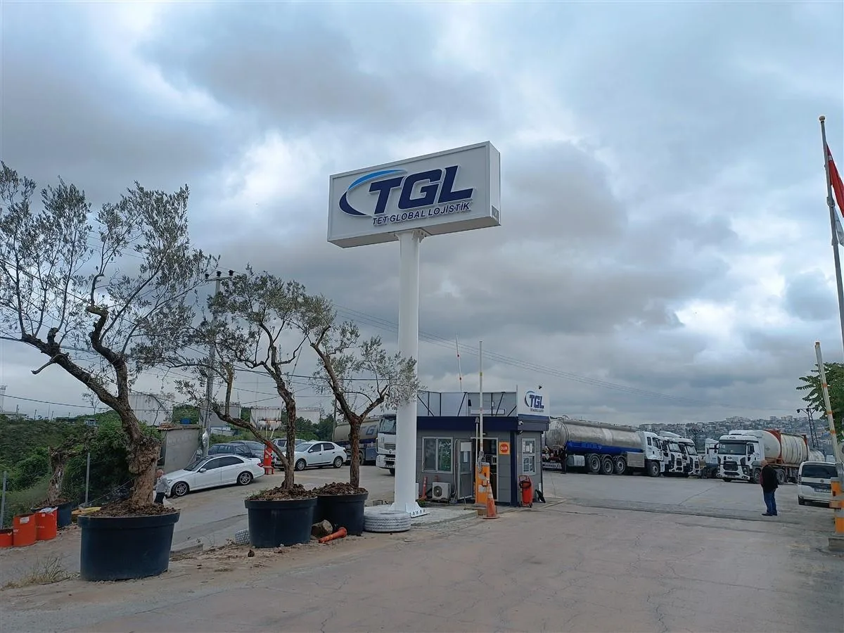TGL BORU ÜZERİ IŞIKLI KUTU HARF TOTEM TABELA