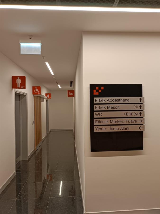 TEKNOPARK İSTANBUL KAT YÖNLENDİRME LEVHALARI