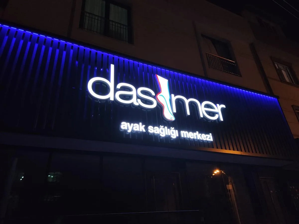 IZGARA ZEMİN IŞIKLI KUTU HARF TABELA