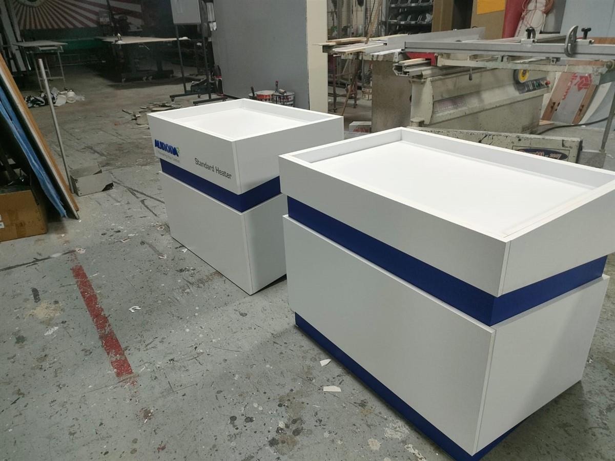 AURORA AHŞAP ÜRÜN TEŞHİR STANDI PRODUCT STAND