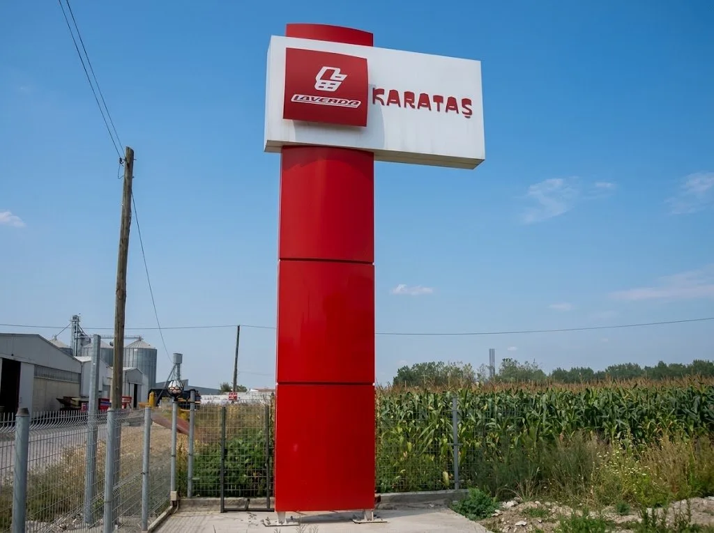 KARATAŞ ALÜMİNYUM IŞIKLI TOTEM TABELA