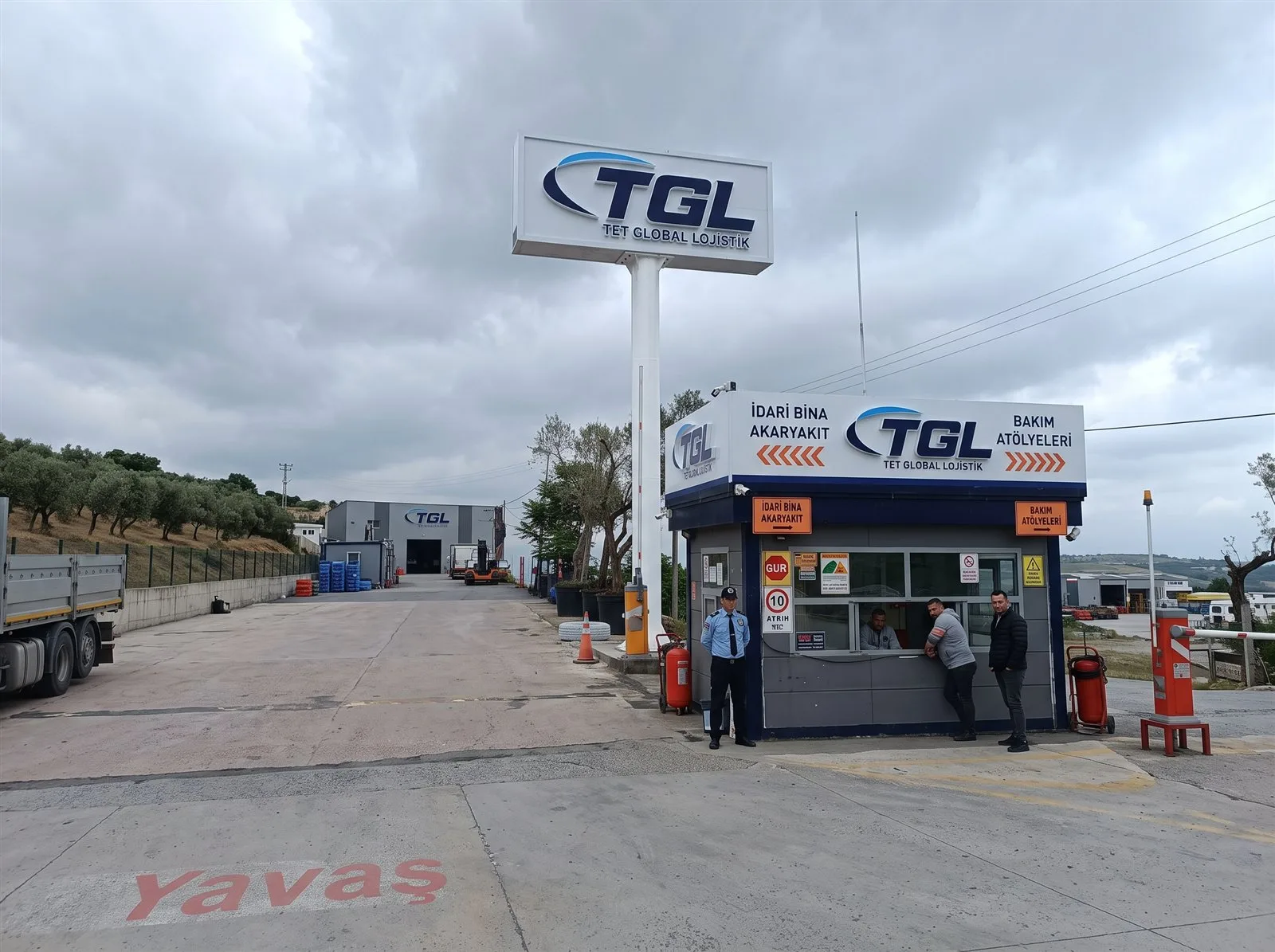 TGL BORU ÜZERİ IŞIKLI KUTU HARF TOTEM TABELA