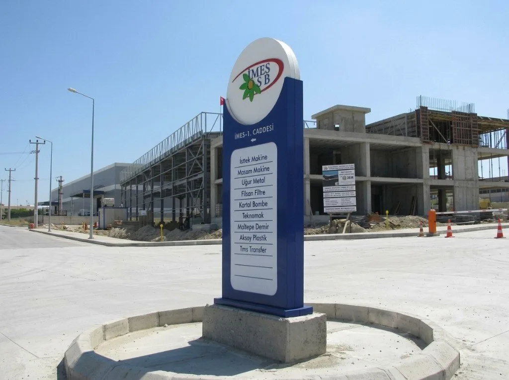 İMES OSB IŞIKLI YÖNLENDİRME PİLON TABELA