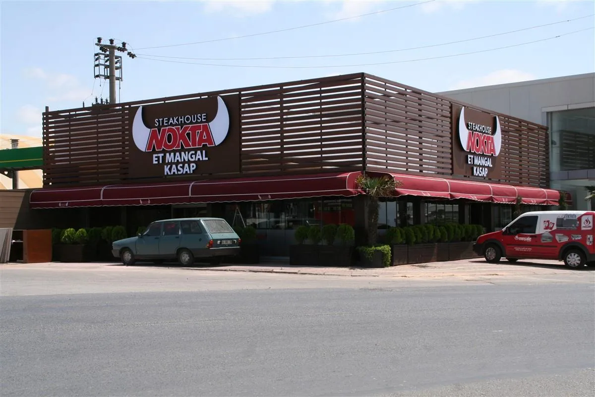 IZGARA ZEMİN IŞIKLI ALÜMİNYUM KUTU HARF
