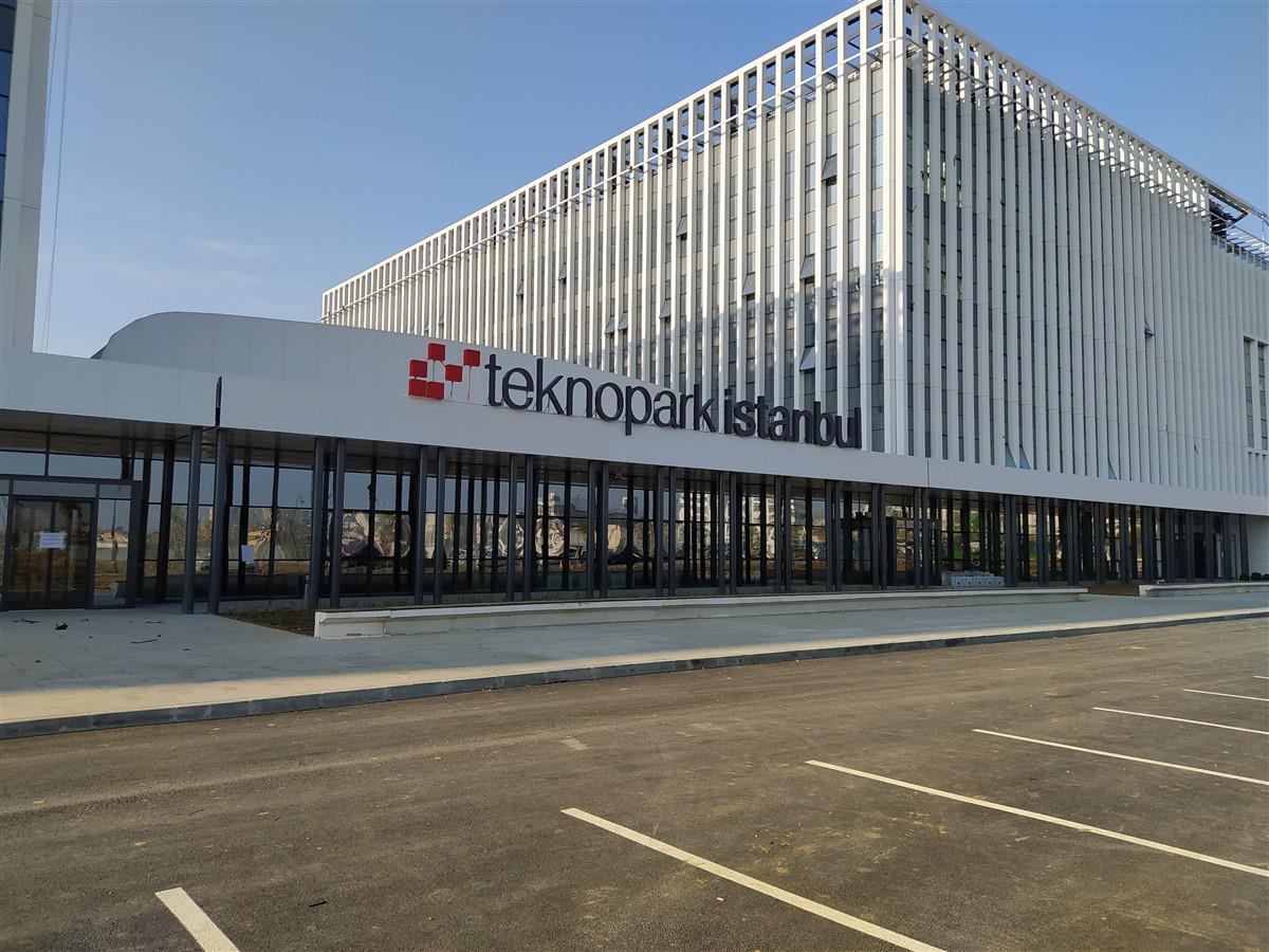 Teknopark İstanbul ışıklı kutu harf