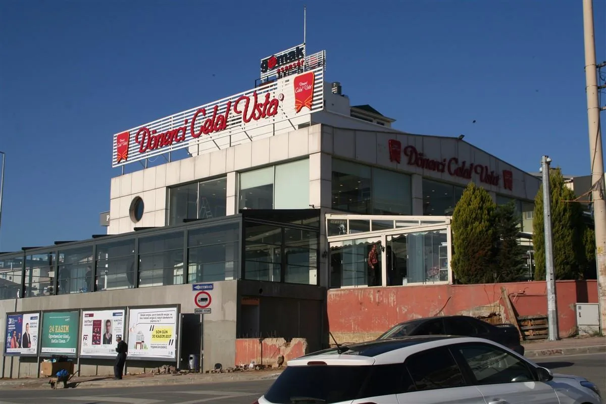 IZGARA ZEMİNLİ IŞIKLI ALÜMİNYUM KUTU HARF