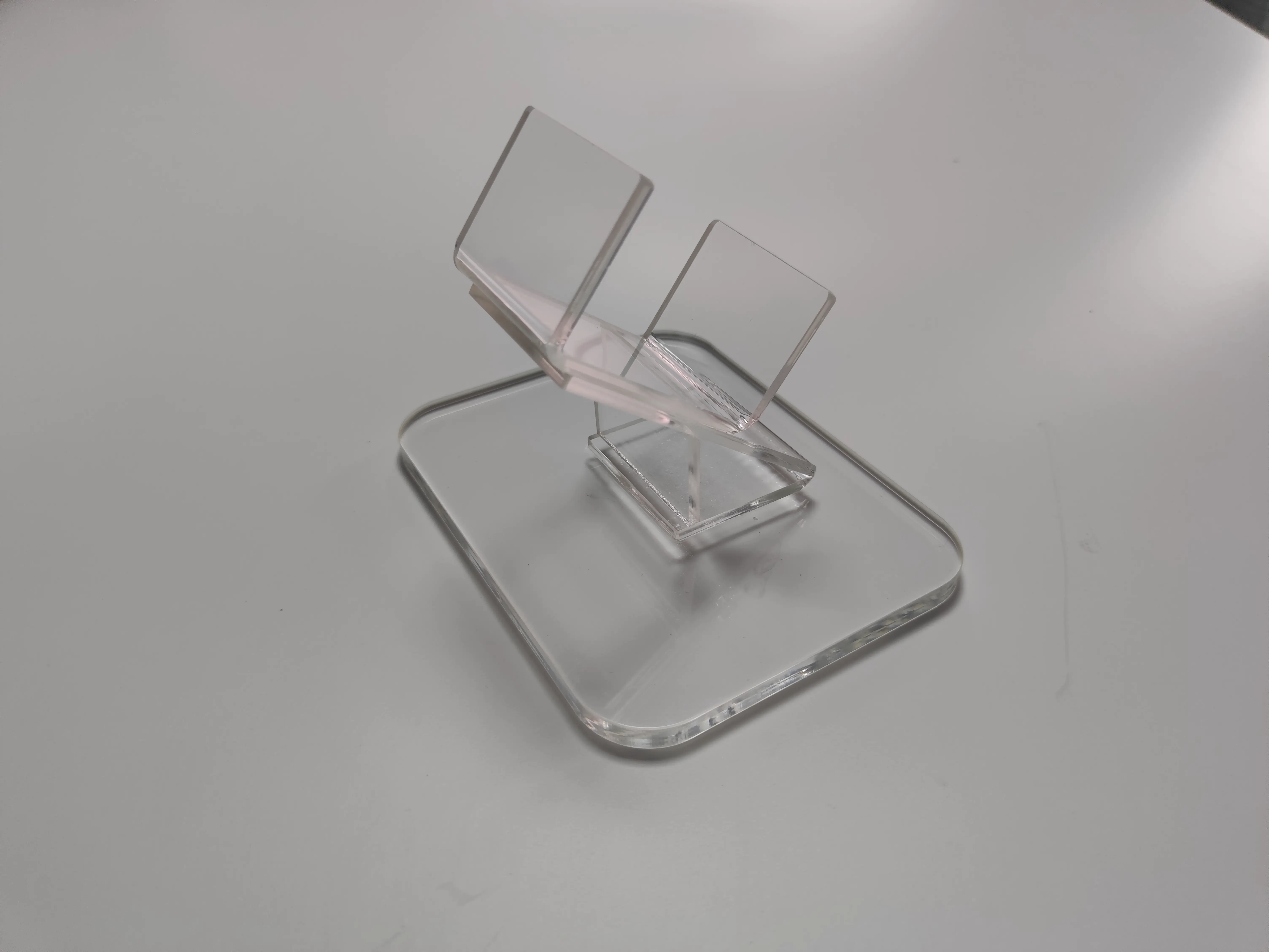 AKRİLİK (PLEKSİGLAS) TEŞHİR STANTLARI