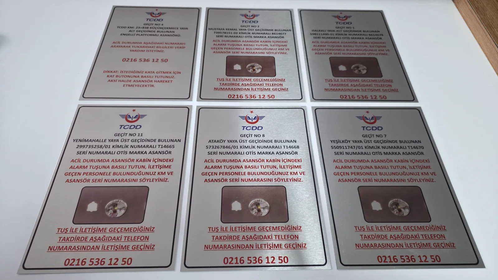 SÜBLİMASYON BASKILI METAL ASANSÖR VE ENDÜSTRİYEL TALİMAT ETİKETLERİ