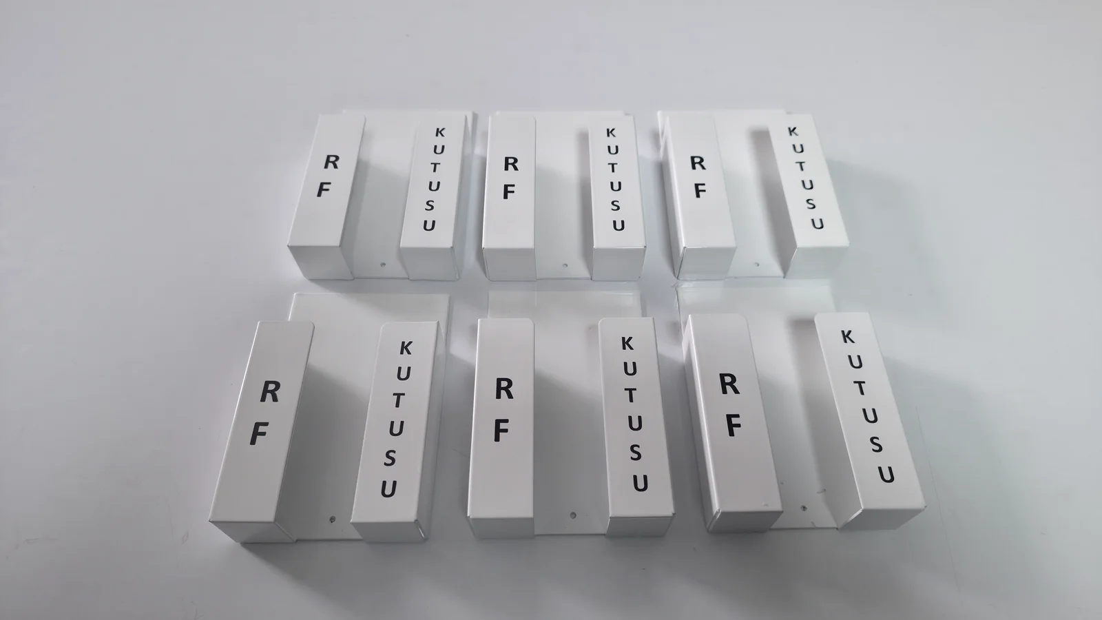 ALÜMİNYUM ÇOK AMAÇLI KART VE ETİKET KUTUSU